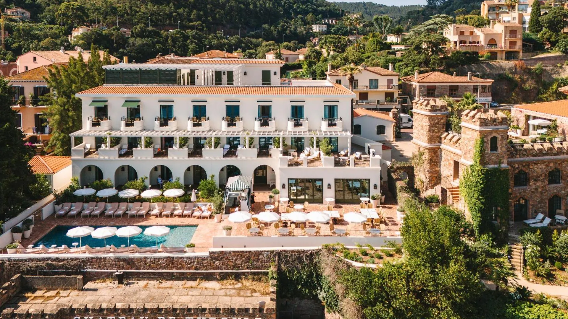 Port Pierre Canto à Cannes : 9 Hôtels de Plage Comparés